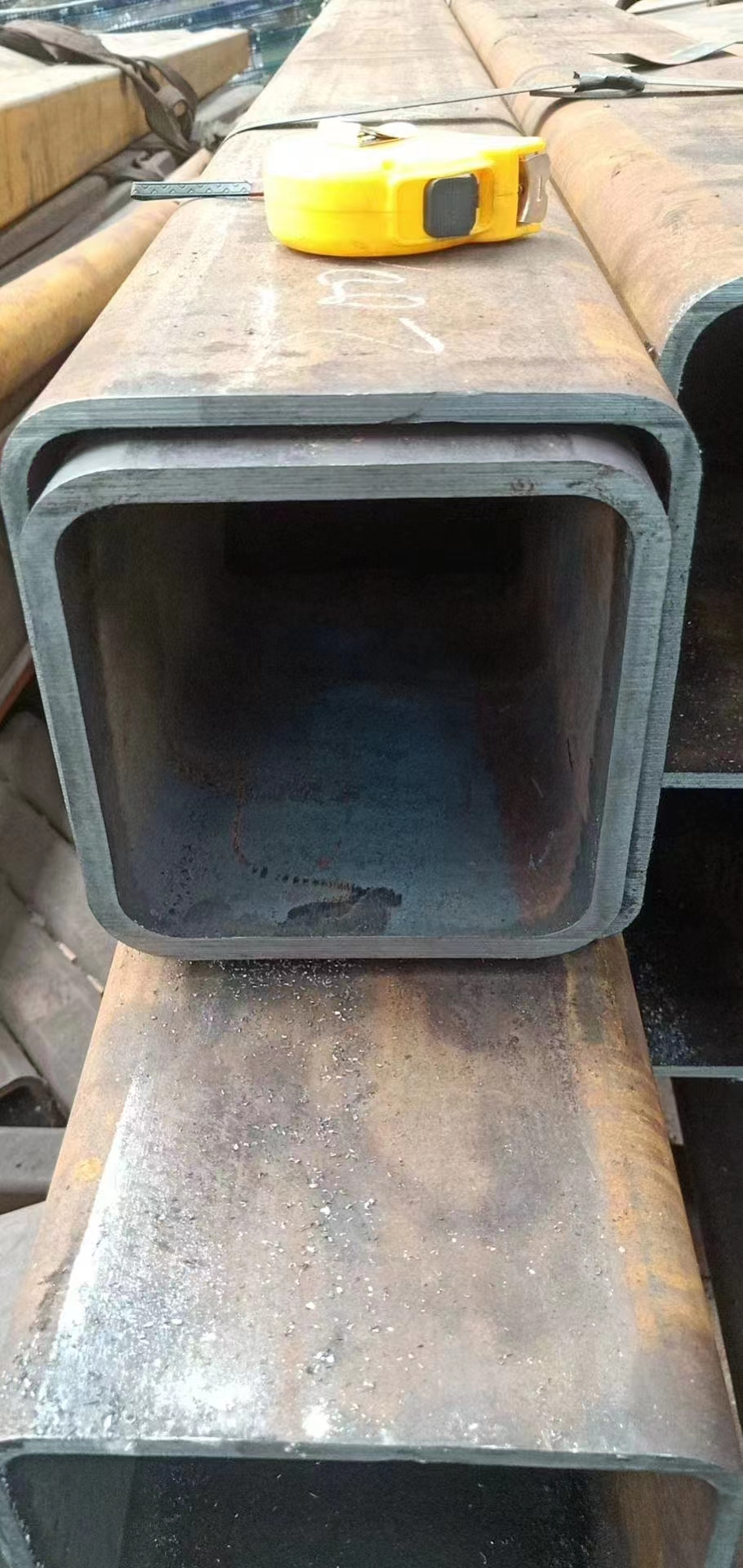 预计今日无缝管价格或继续小幅小涨 美联储连续第八次加息